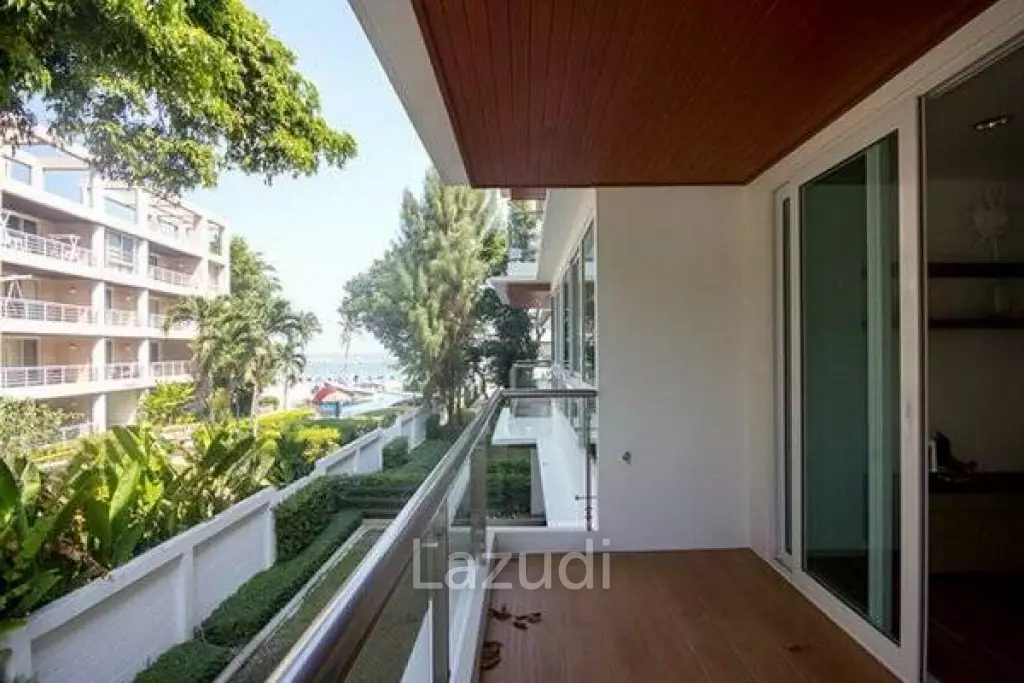 2 Bed Beachfront Condo in Town