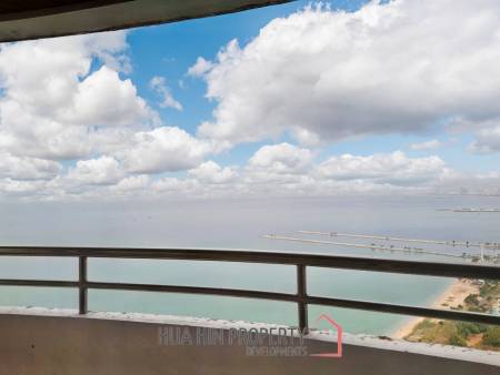3 Bed 178 SQ.M Condotel Cliff + Beach Krissadanakorn