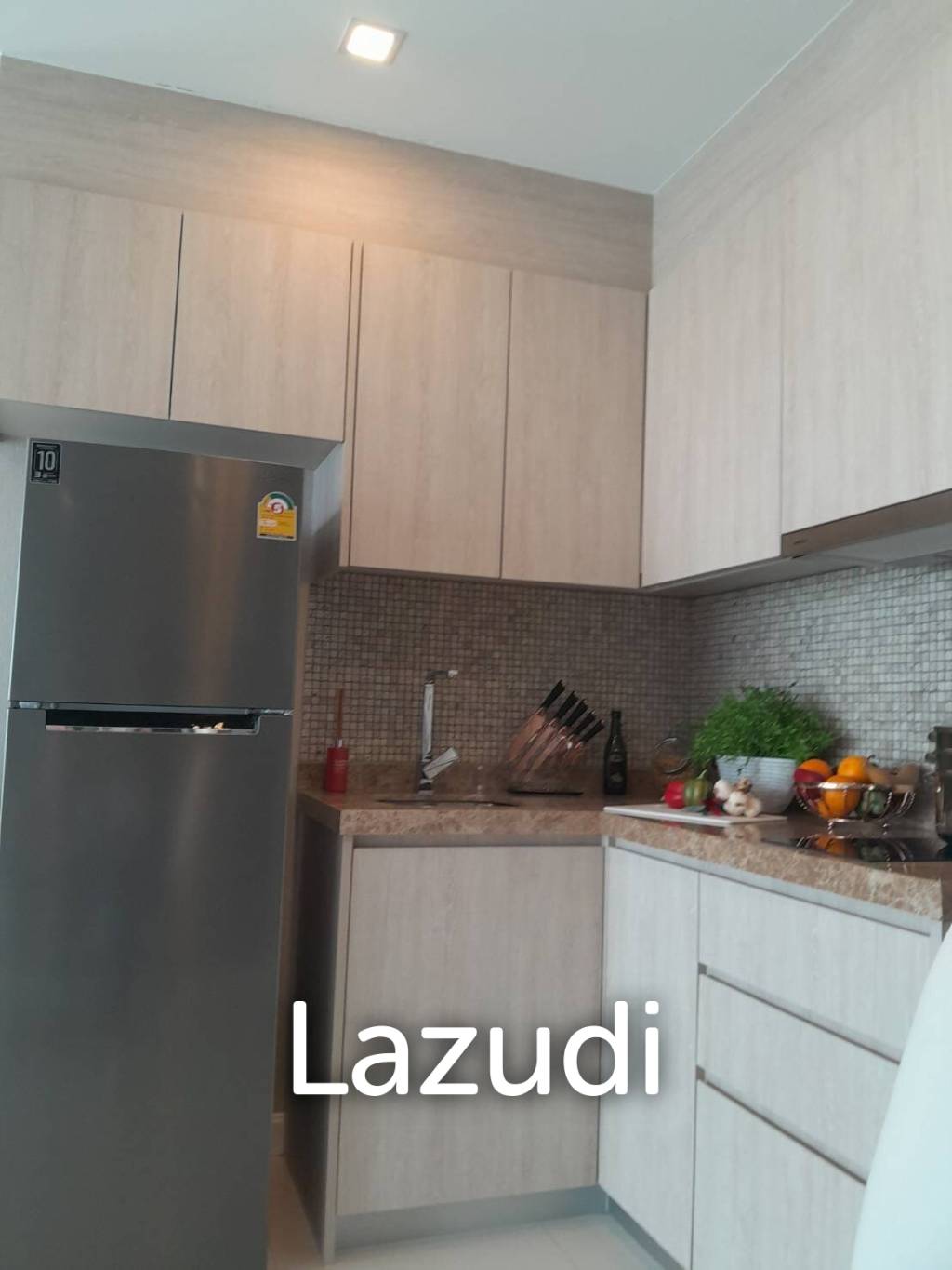 1 Bedroom 1 Bahtroom 39.89 Sqm.The Jewel
