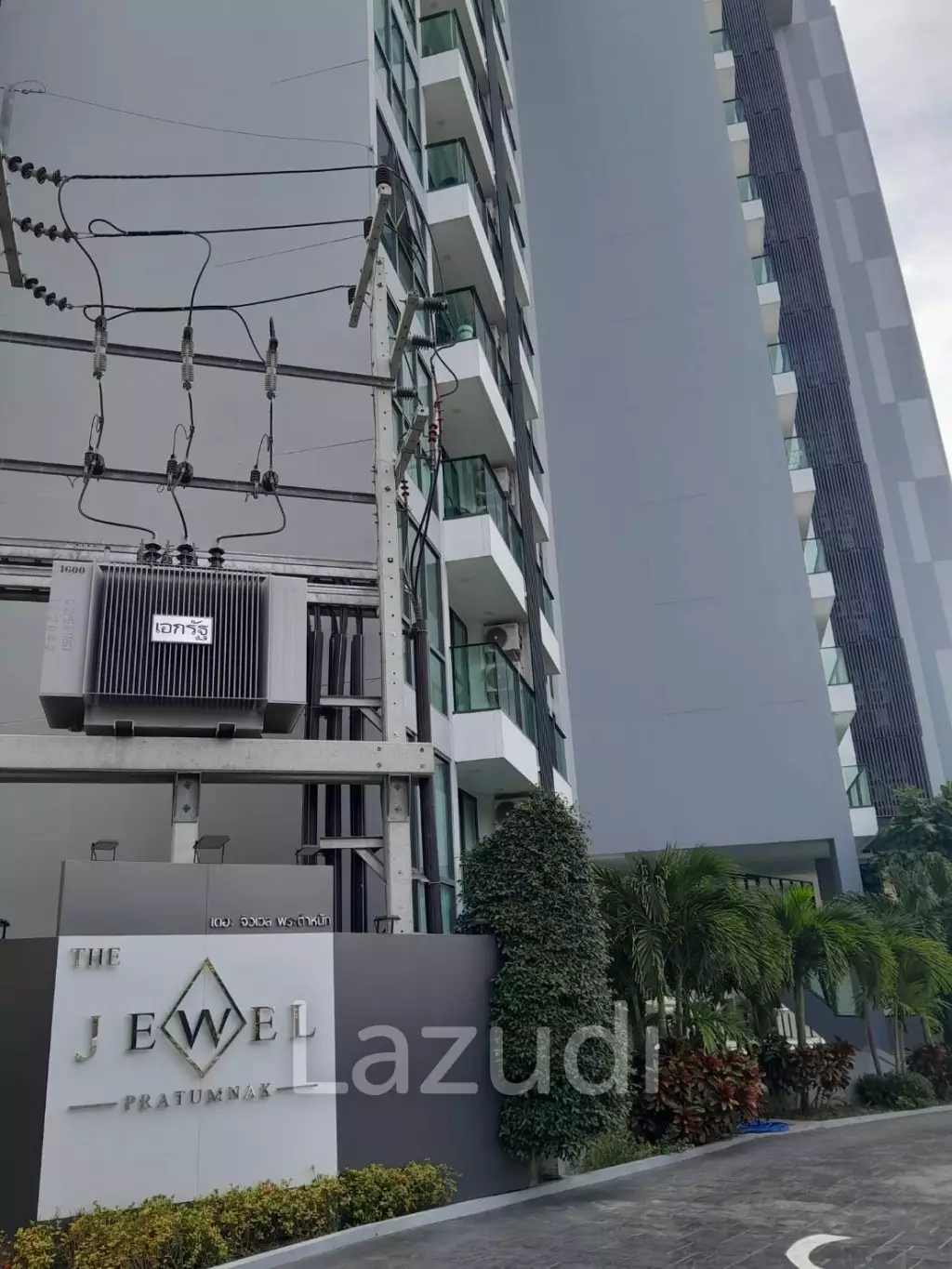 1 Bedroom 1 Bahtroom 39.89 Sqm.The Jewel