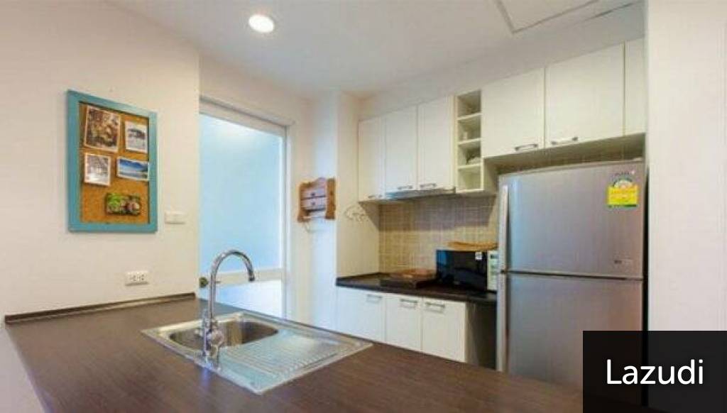 2 Bed Pool View Condo in Town