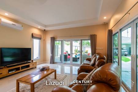 THE LEES 2 : Stunning  3 bed Pool Villa in good location