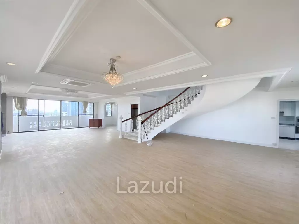 3 Bed 4 Bath 600 SQ.M at Charan Tower