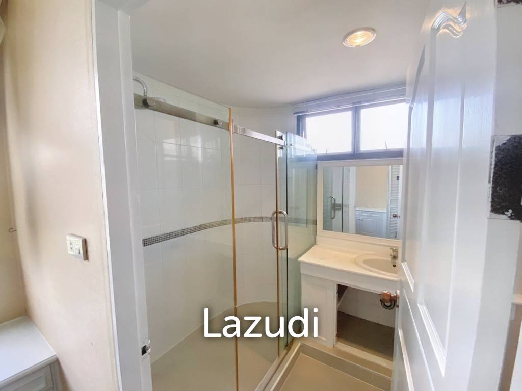 3 Bed 4 Bath 600 SQ.M at Charan Tower