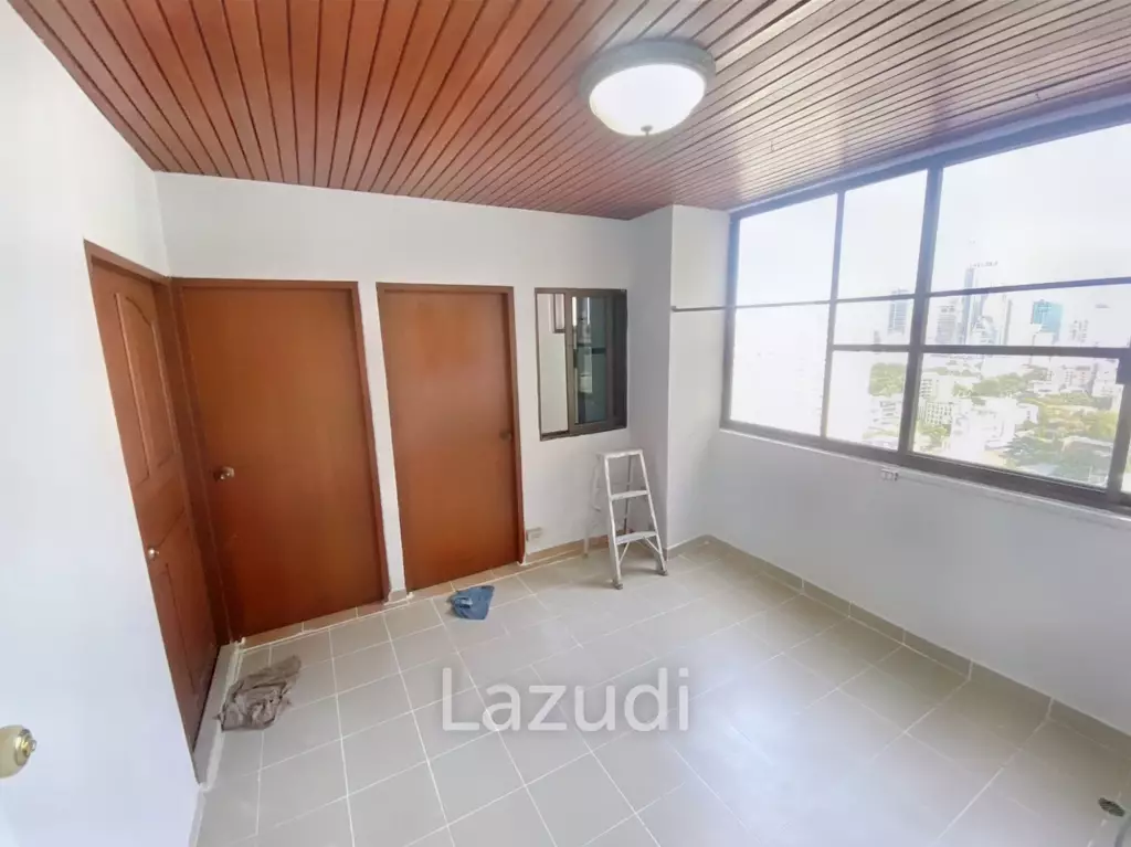 3 Bed 4 Bath 600 SQ.M at Charan Tower