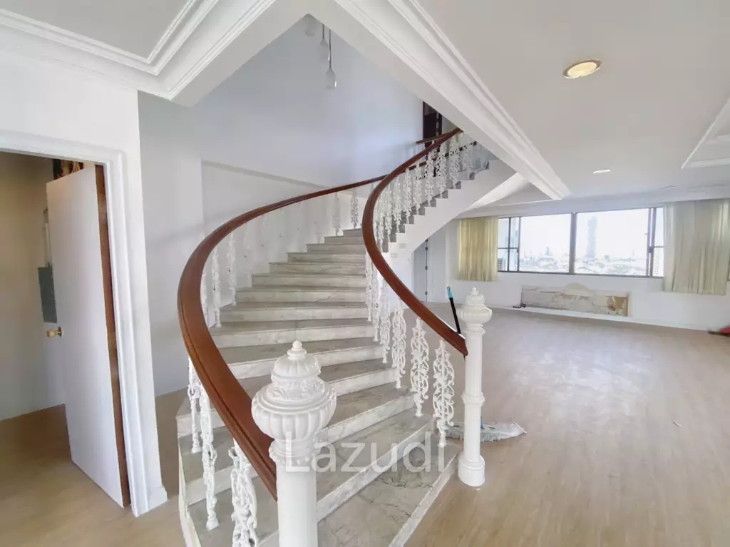 3 Bed 4 Bath 600 SQ.M at Charan Tower