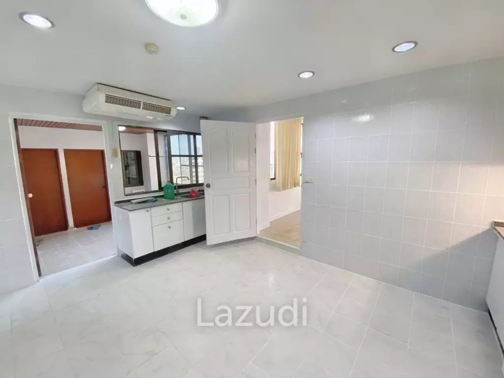 3 Bed 4 Bath 600 SQ.M at Charan Tower