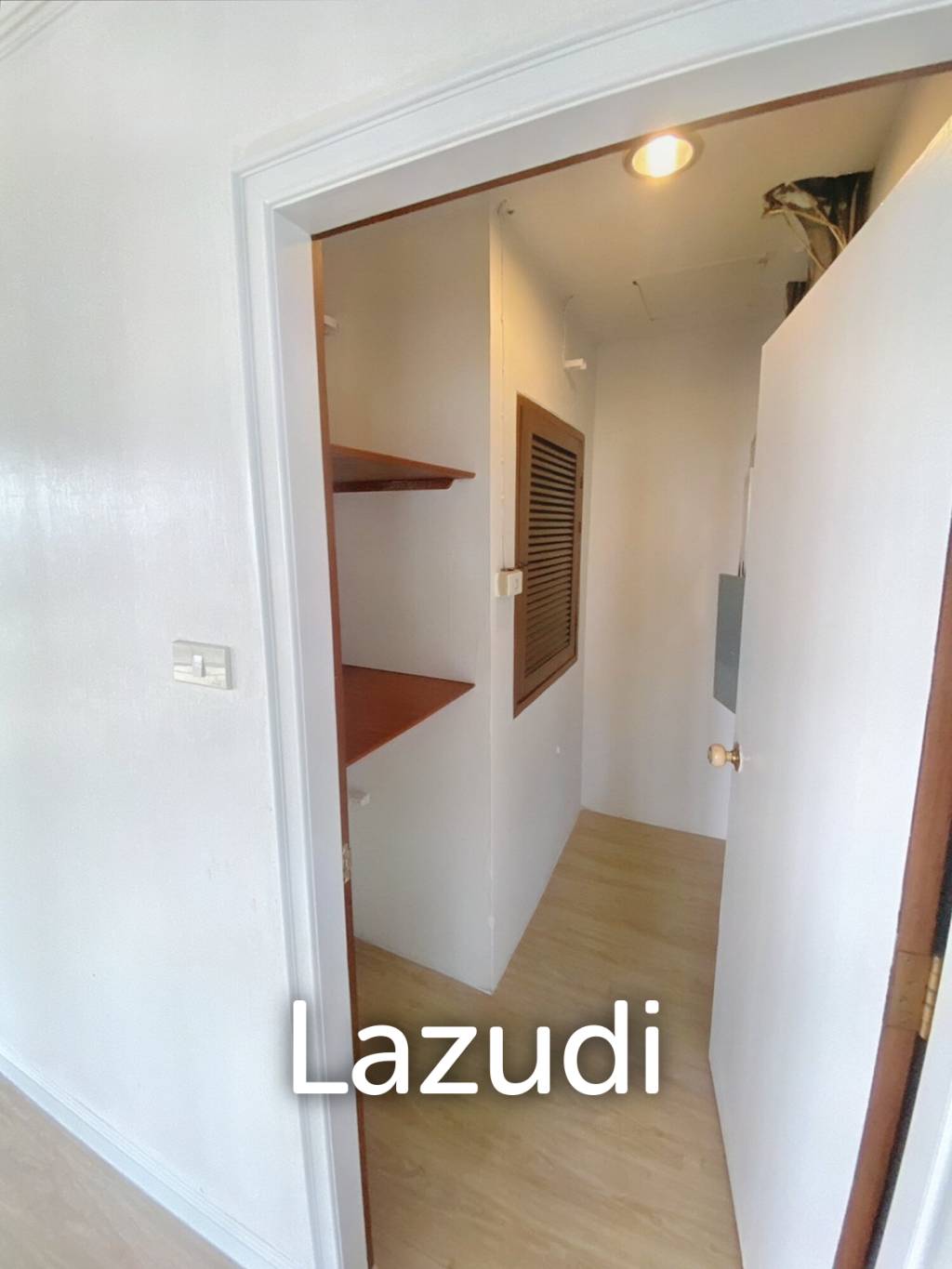 3 Bed 4 Bath 600 SQ.M at Charan Tower