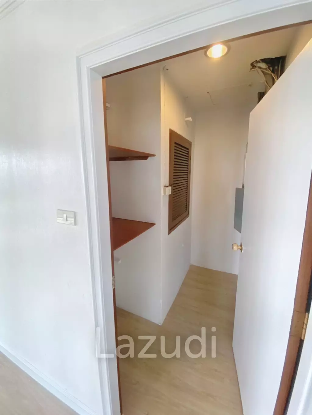 3 Bed 4 Bath 600 SQ.M at Charan Tower