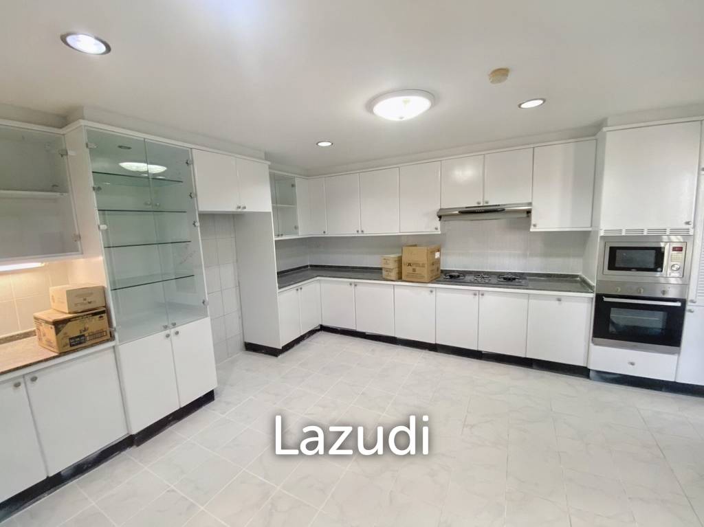 3 Bed 4 Bath 600 SQ.M at Charan Tower