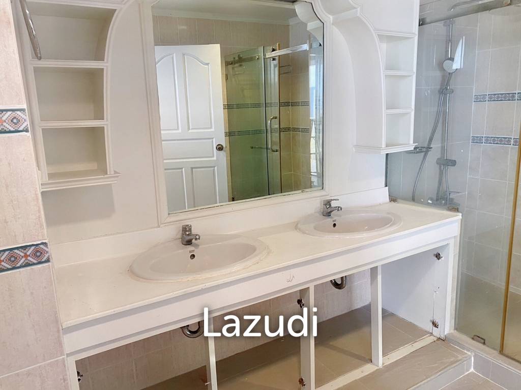 3 Bed 4 Bath 600 SQ.M at Charan Tower