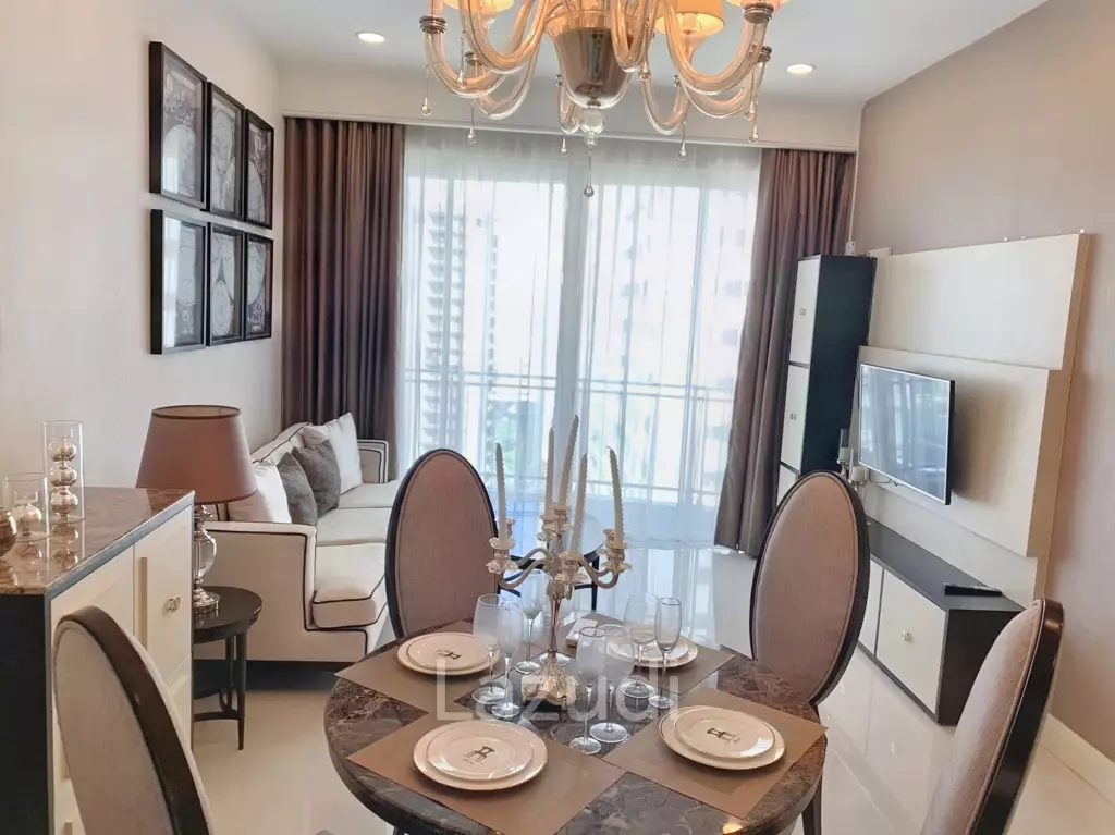 2 Bed 3 Bath 81 SQ.M At  Q Langsuan