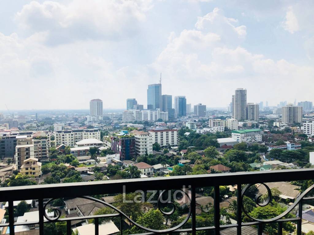 1 Bed 1 Bath 57 SQ.M The Crest Sukhumvit 34