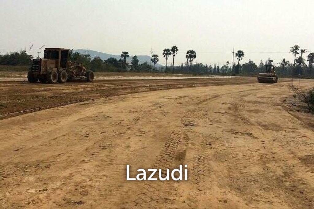 8 Rai of Land near the Sea