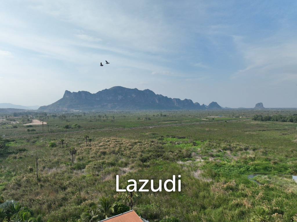 GREAT VALUE VILLA : 3 bed mountain view