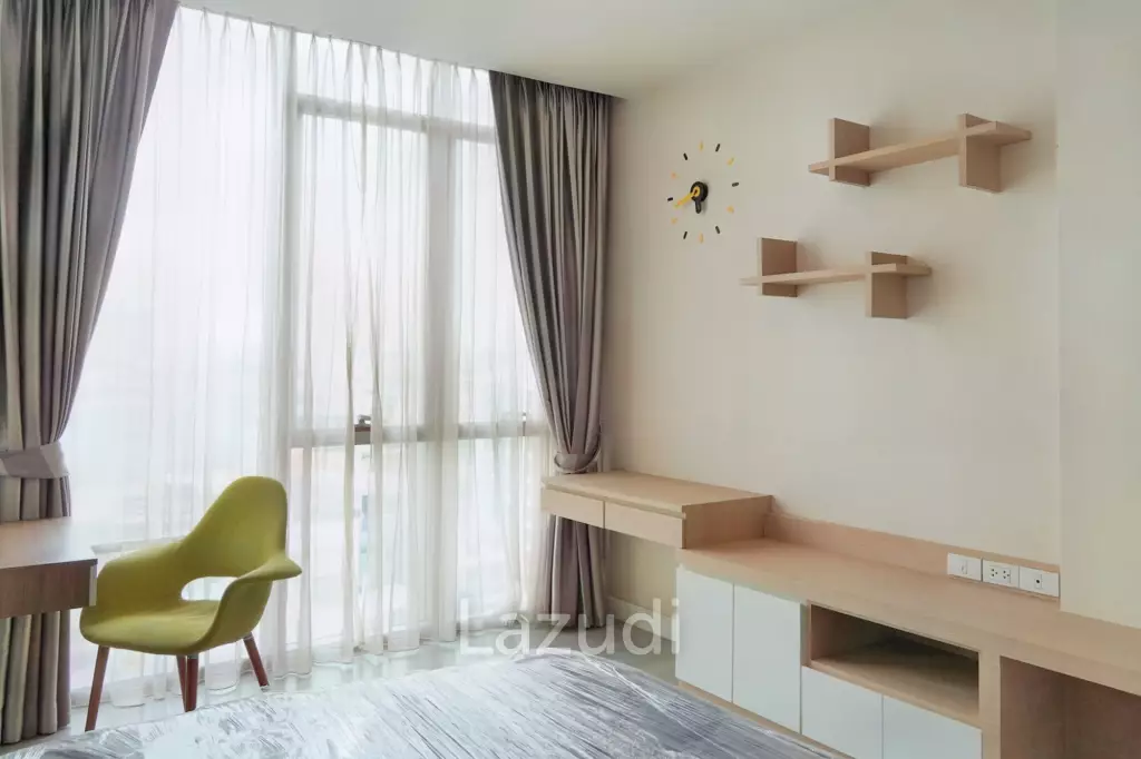 1 Bed 1 Bath 58 SQ.M The Room BTS Wongwian Yai