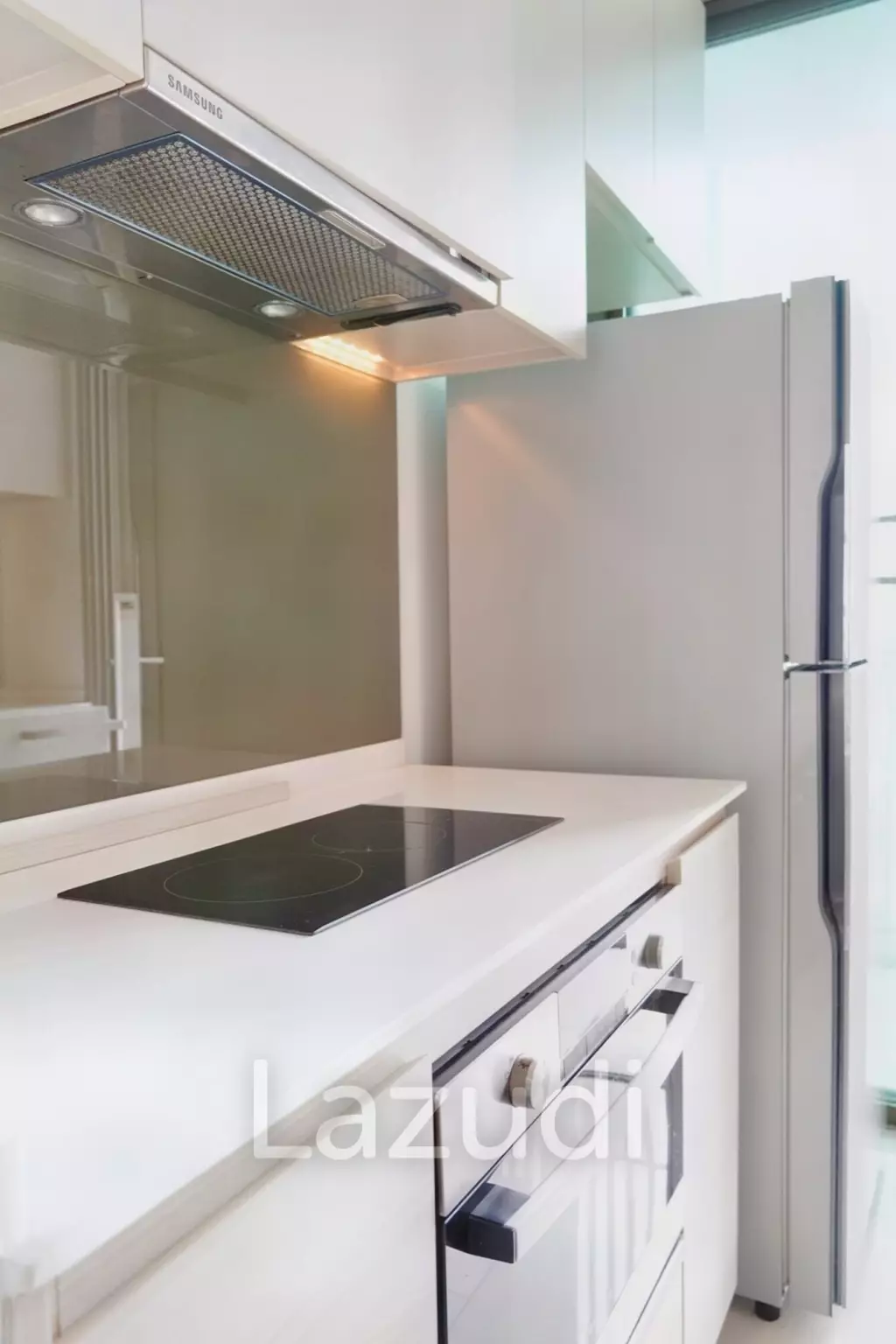 1 Bed 1 Bath 58 SQ.M The Room BTS Wongwian Yai