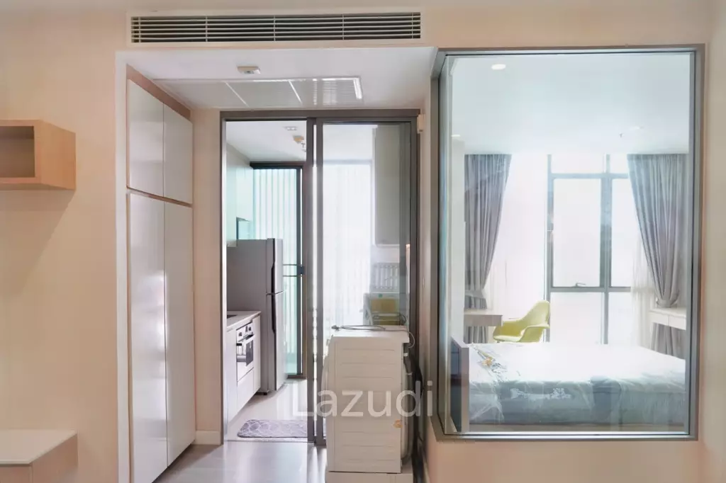 1 Bed 1 Bath 58 SQ.M The Room BTS Wongwian Yai