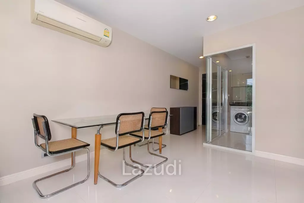 2 Bed 2 Bath 92 SQ.M  The Crest Sukhumvit 24