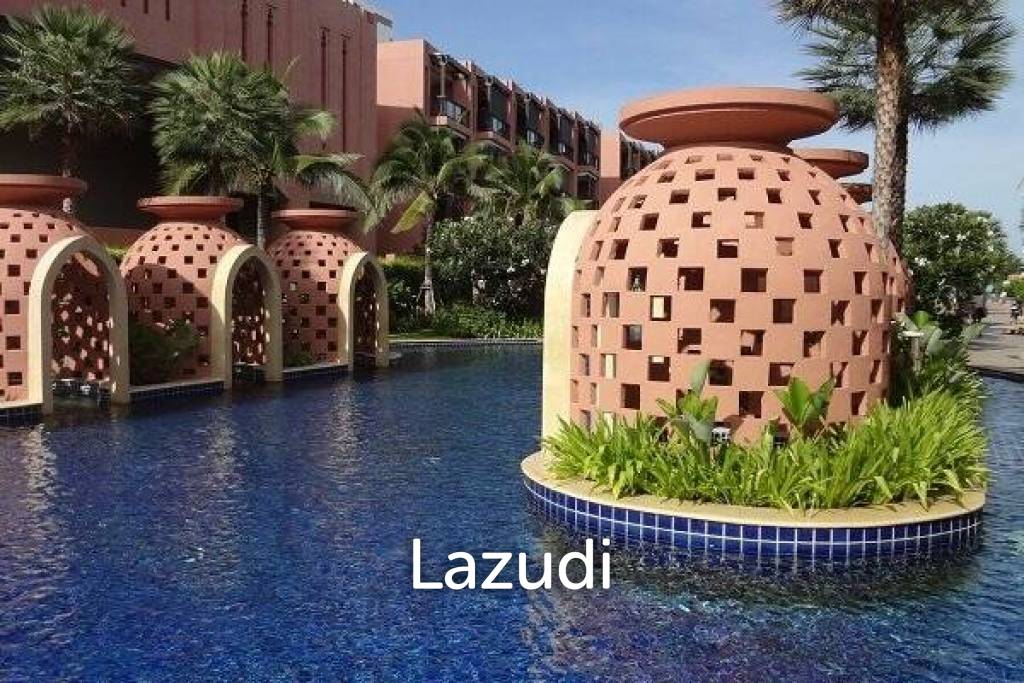 Luxury 2 Bed Beachfront Condo in Town