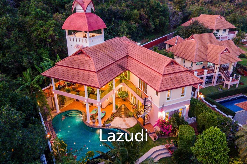 Emerald Heights: Stunning 4 Bedroom Pool Villa with Amazing Views