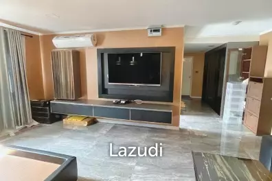 Studio 46 SQ.M Lumpini Place Narathiwas 24