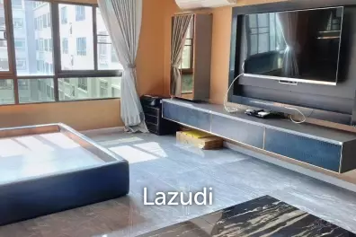 Studio 46 SQ.M Lumpini Place Narathiwas 24