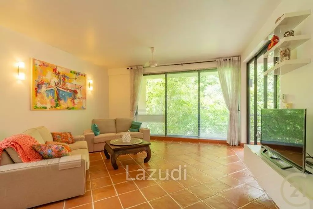 2 bed 3 bath condo for rent in Casa Daeng