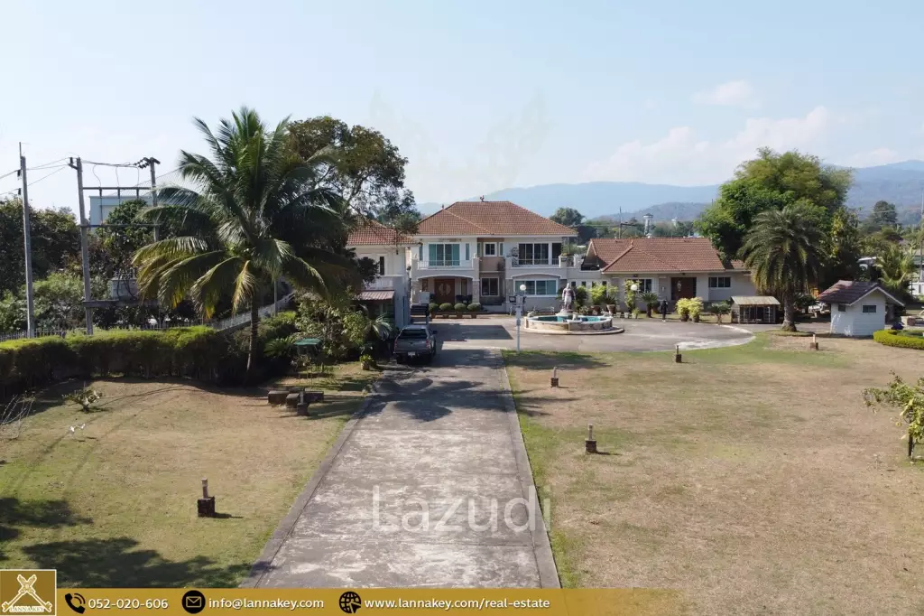 Luxury 2-storey house for sale in Nang Lae