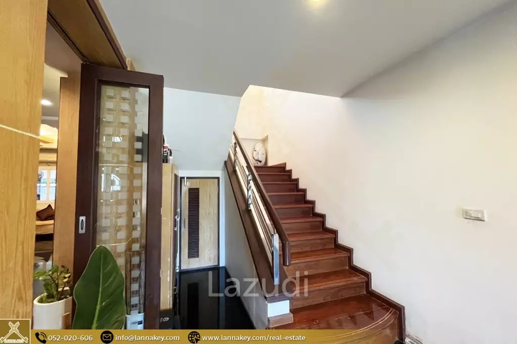 Luxury 2-storey house for sale in Nang Lae
