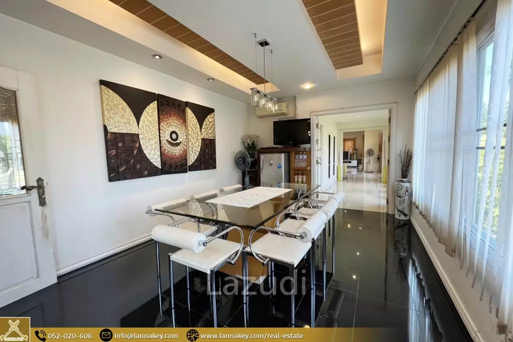 Luxury 2-storey house for sale in Nang Lae