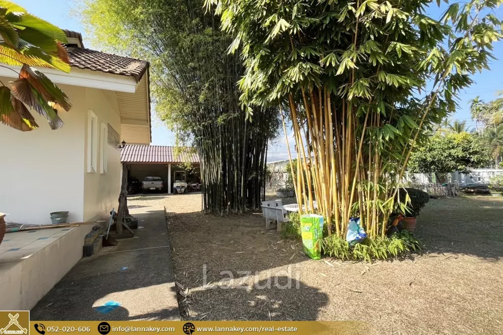 Luxury 2-storey house for sale in Nang Lae