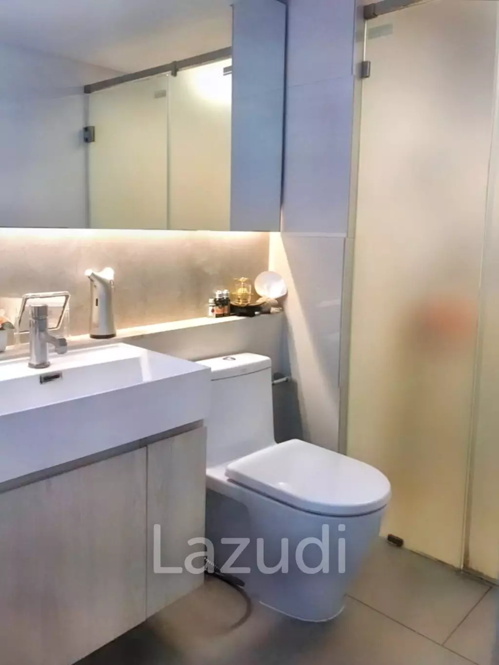 3 Bed 2 Bath 157 SQ.M The Lumpini 24