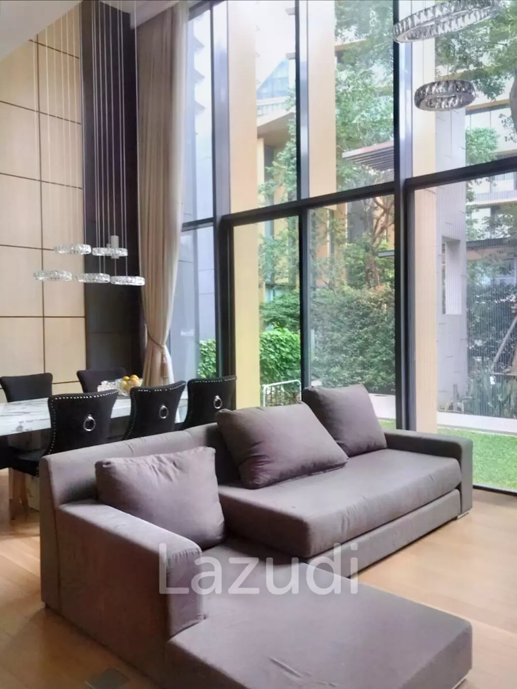3 Bed 2 Bath 157 SQ.M The Lumpini 24
