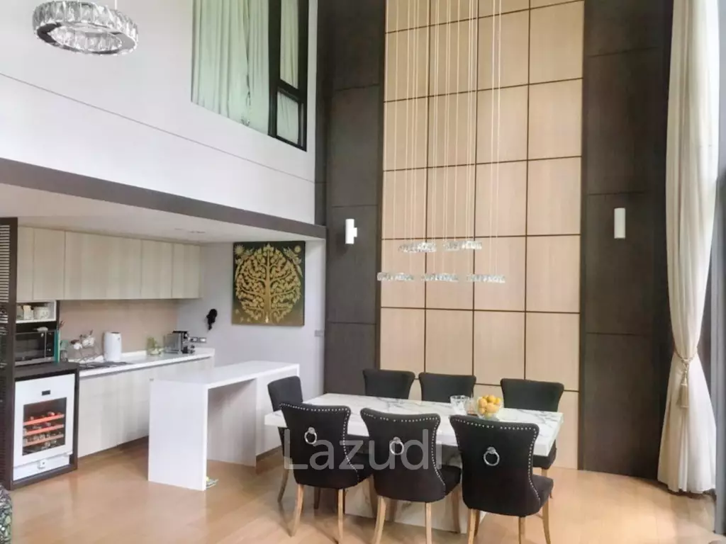3 Bed 2 Bath 157 SQ.M The Lumpini 24