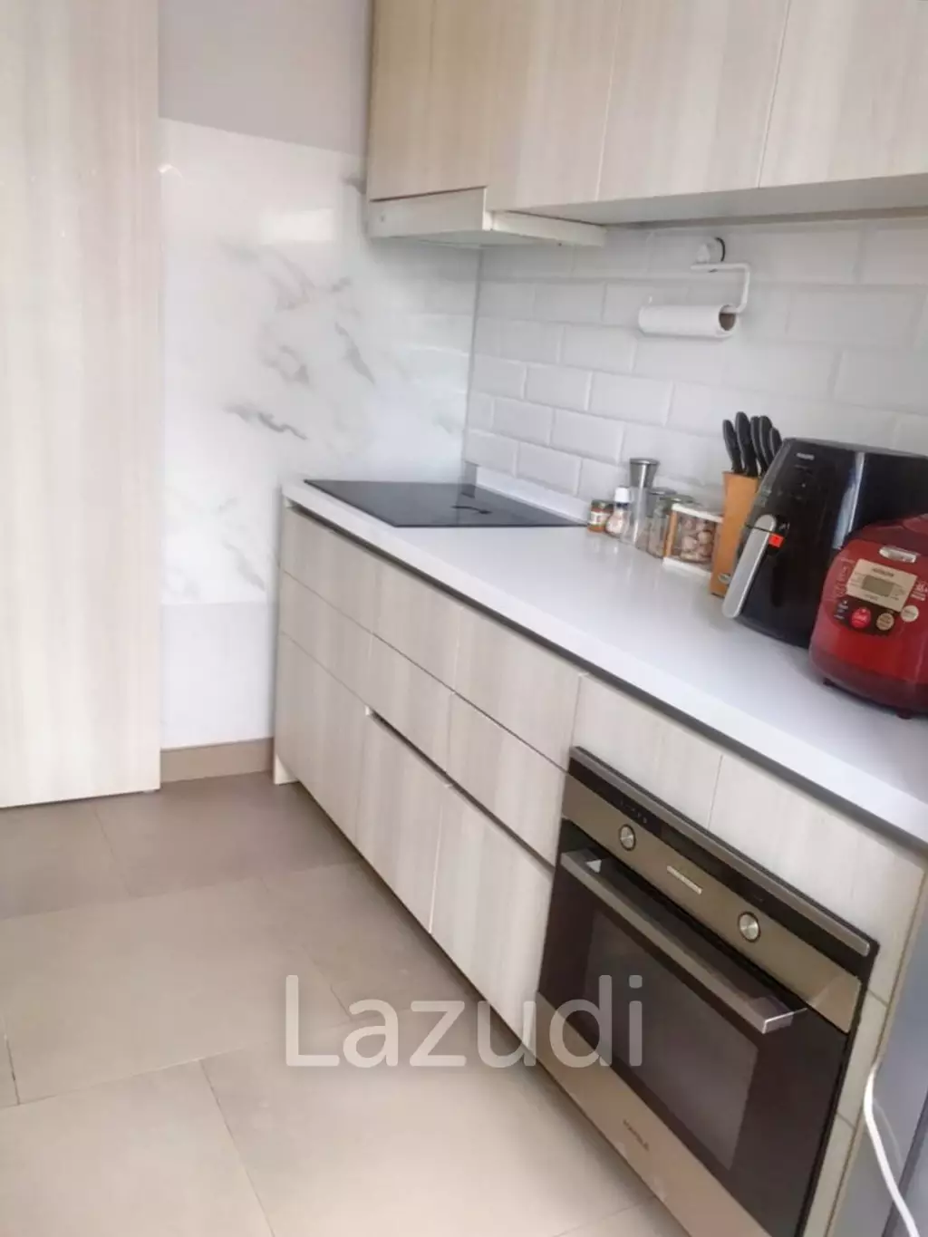 3 Bed 2 Bath 157 SQ.M The Lumpini 24