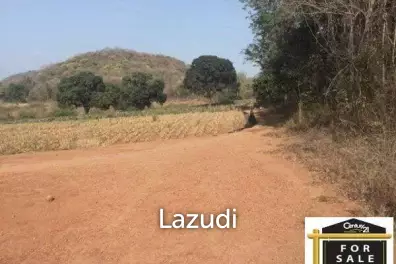 Beautiful Countryside Land with Sea View to build 1, 2 or up to 8 Houses