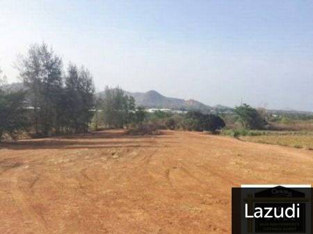 Beautiful Countryside Land with Sea View to build 1, 2 or up to 8 Houses