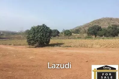 Beautiful Countryside Land with Sea View to build 1, 2 or up to 8 Houses