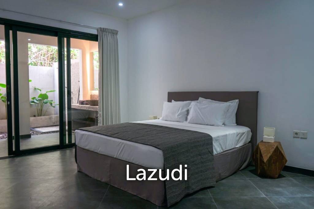 500 Sqm Umalas Villa.