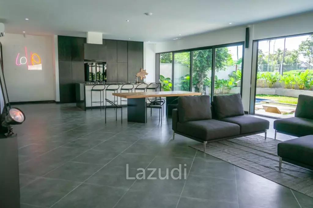 500 Sqm Umalas Villa.