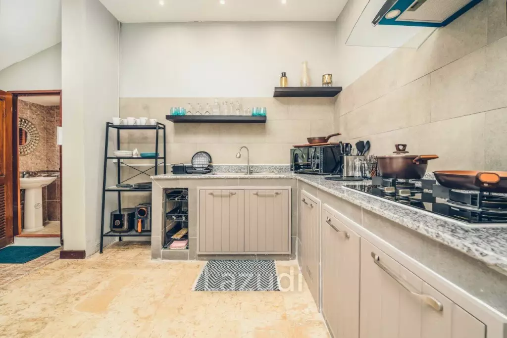 3 bed 4 bathrooms Mabprachan luxurey pool villa