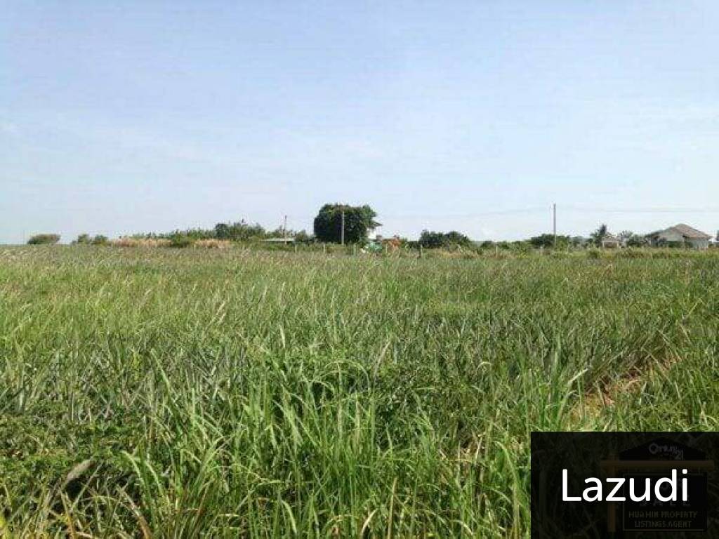 Lovely Land near Main Road with Great Views