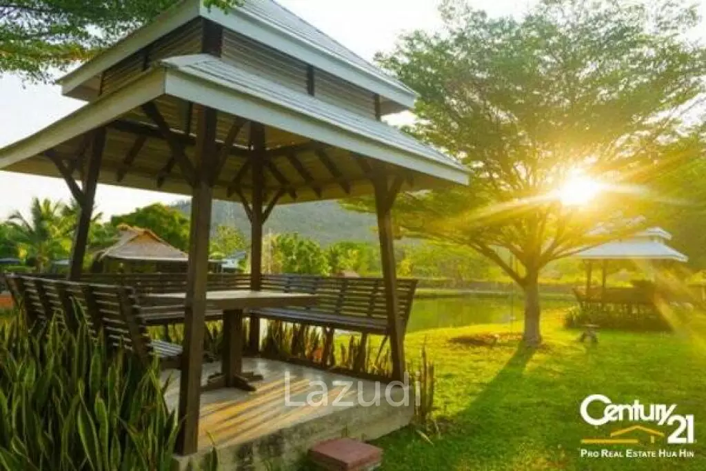 Luxury Lakeside Resort with 22 Private Pool Villas