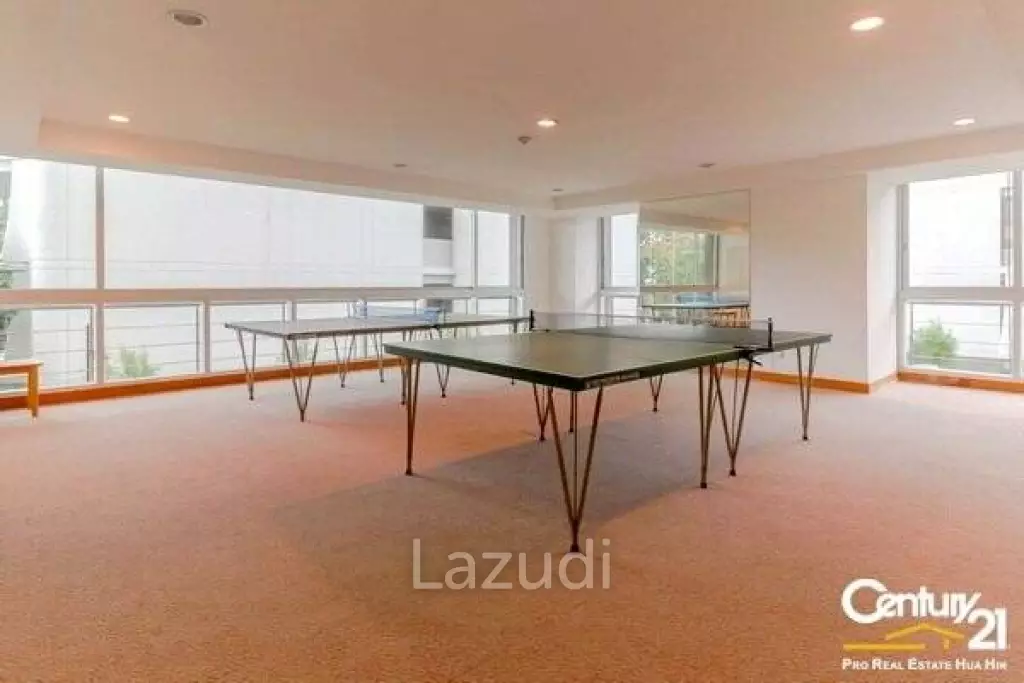 1 Bed Sea View Beachfront Condo