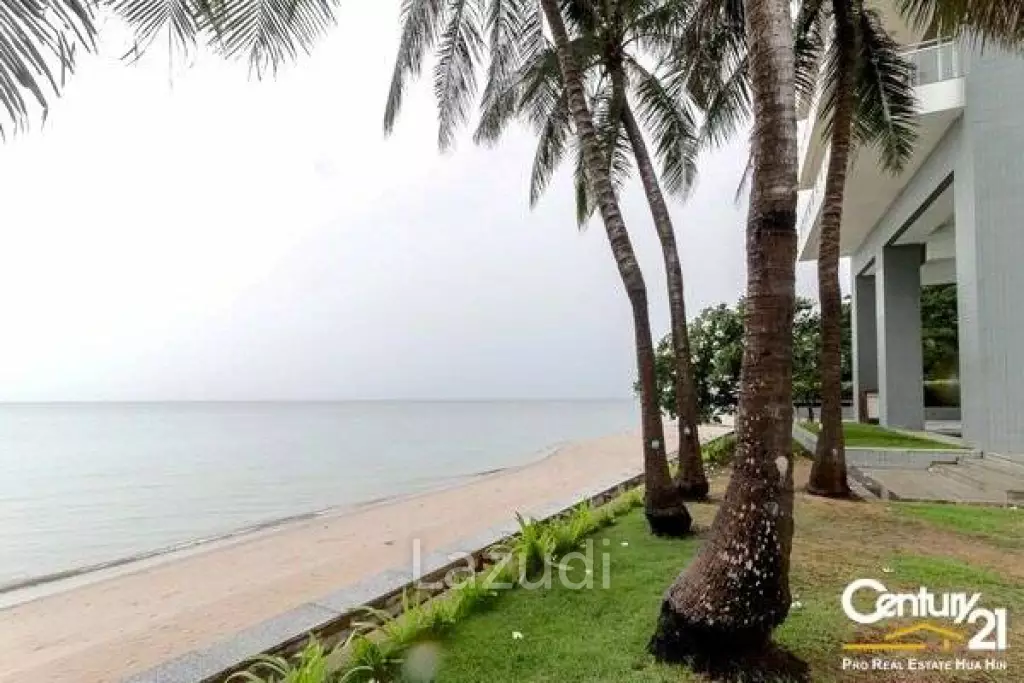 1 Bed Sea View Beachfront Condo