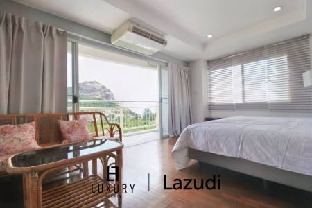 2 Bed 2 Bath Corner Condo with Sea View