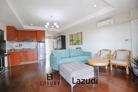 2 Bed 2 Bath Corner Condo with Sea View