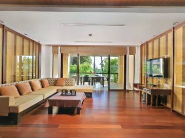 HOT SALE 3 BEDROOM APARTMENT IN 50 FROM BANGTAO BEACH