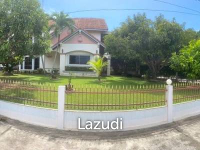 5 Bedroom 4 bathroom in Mabptachan